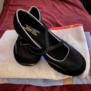SKECHERS Shoes